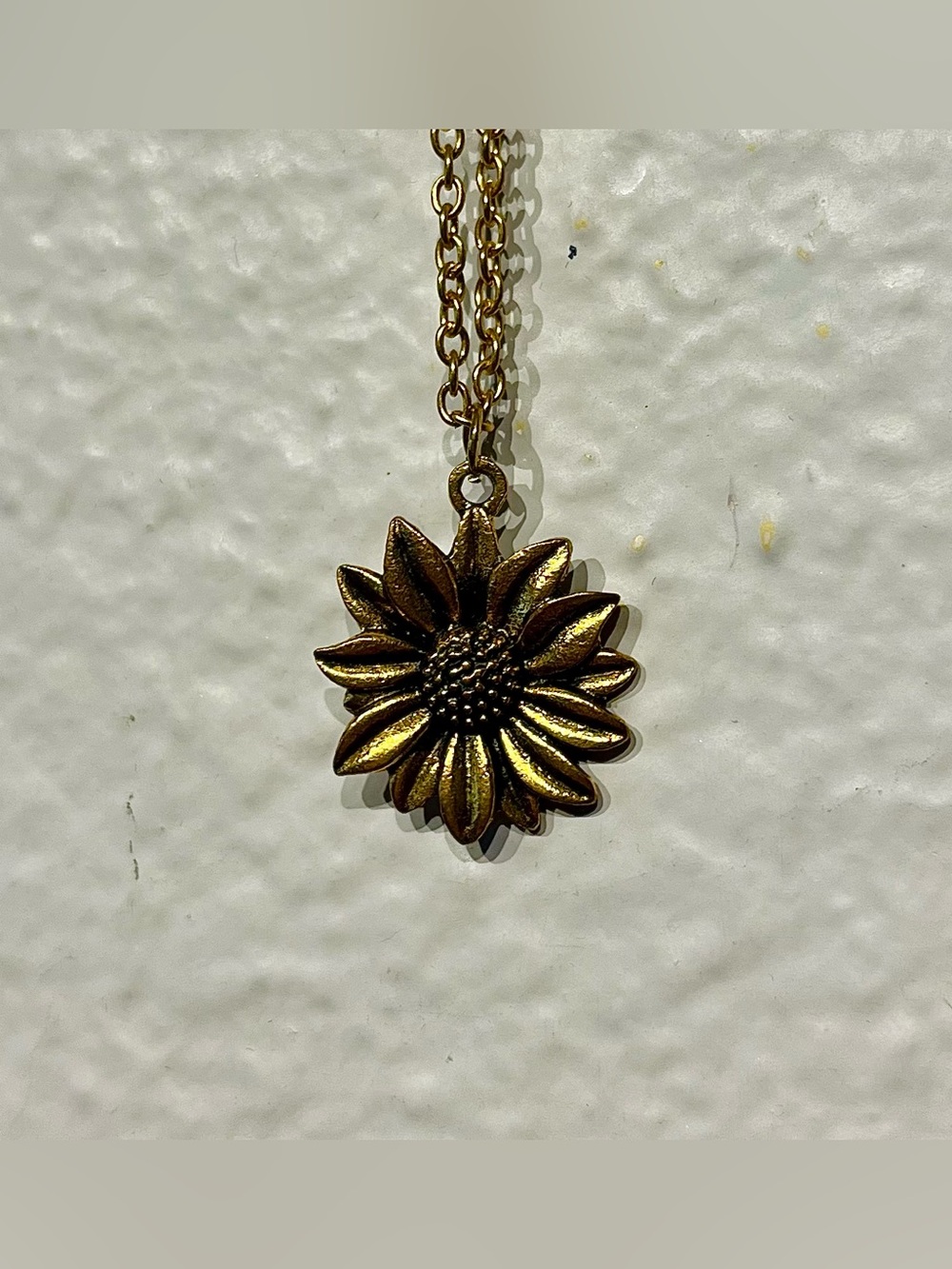 Vintage Sunflower Pendant Necklace in Antique Gold